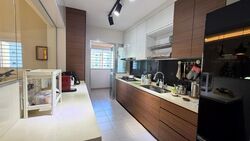 Blk 428B Floral Spring @ Yishun (Yishun), HDB 5 Rooms #513837341
